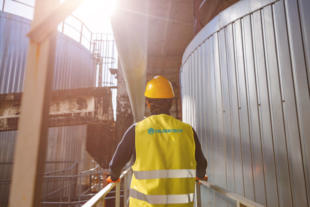 Como escoger el mejor material para tu proyecto de caldereria industrial Calderitech